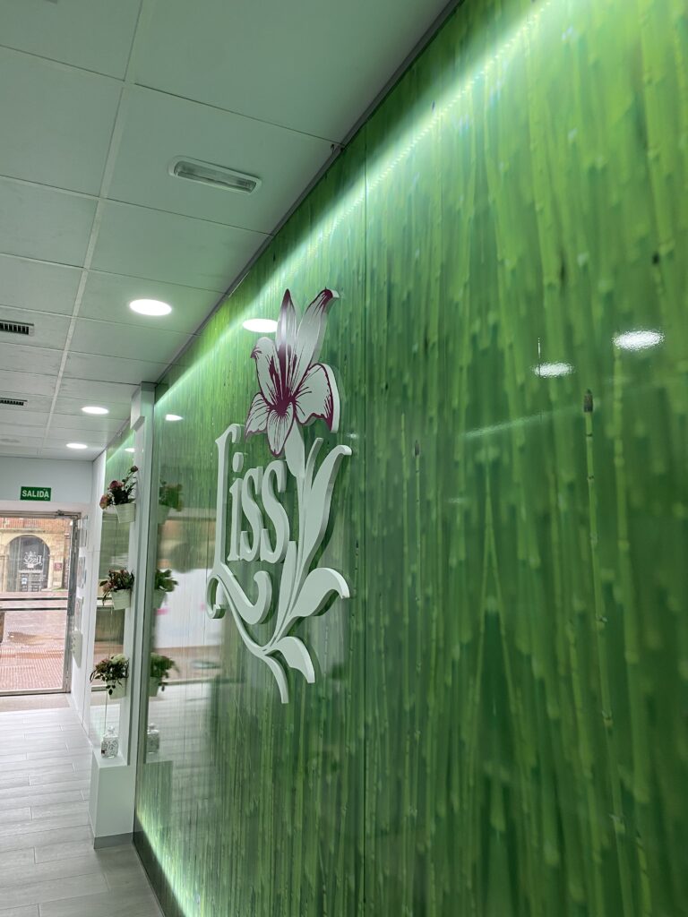 Interior de nuestro centro de estética en Burgos